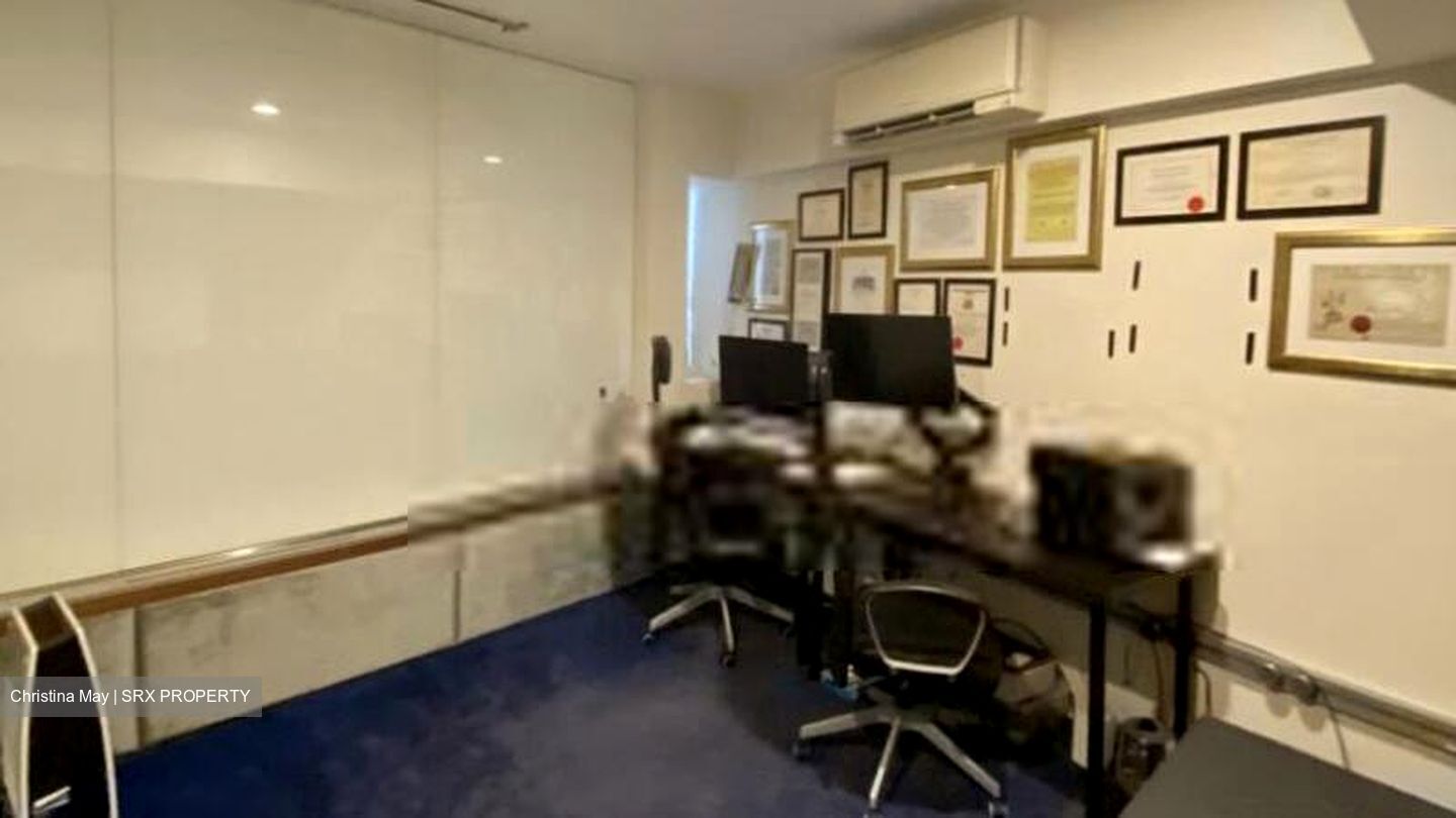 Pine Grove (D21), Condominium #409098161